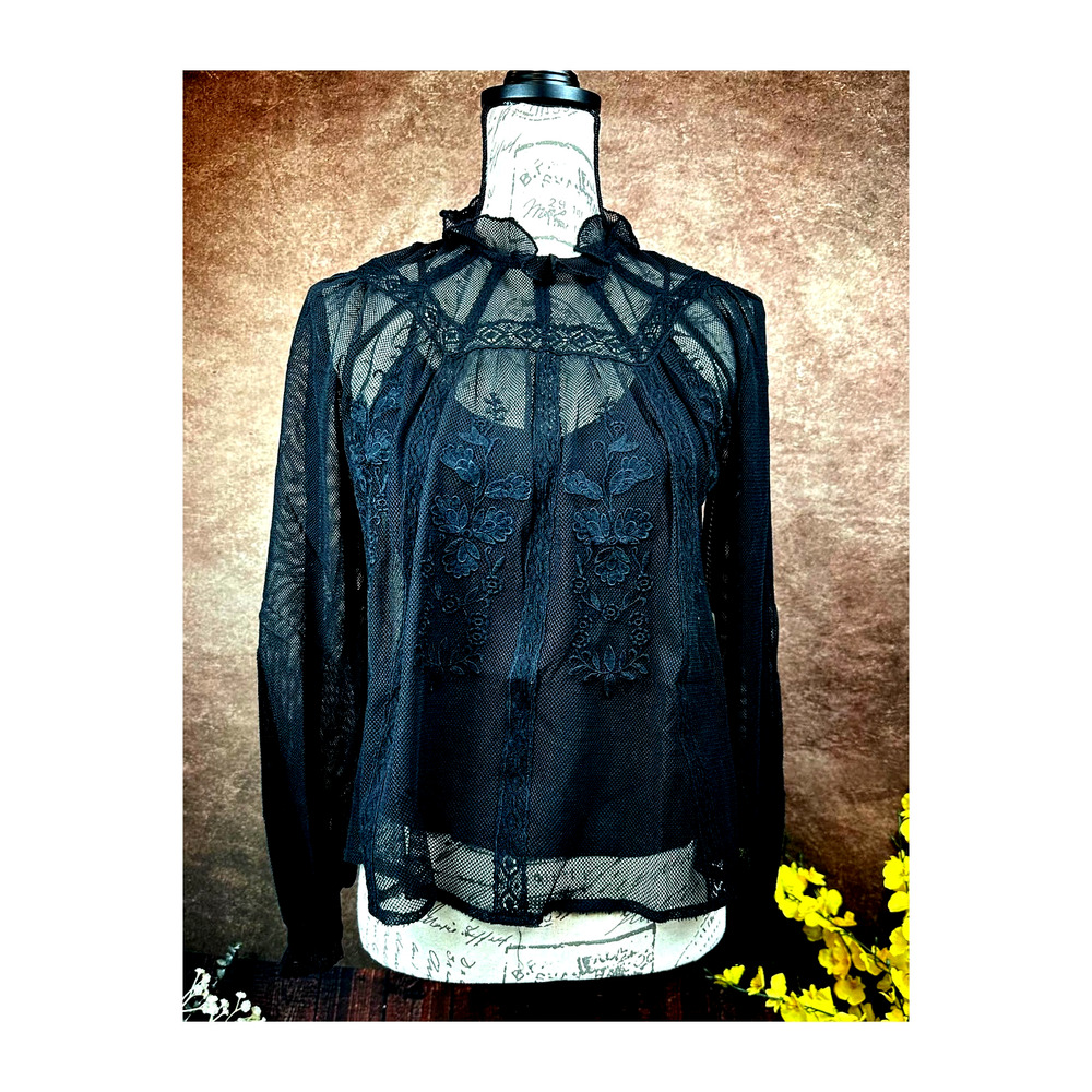 St Roche Lace Embroidered Ruffle Neck Flores Top Black 6 - Picture 2 of 12